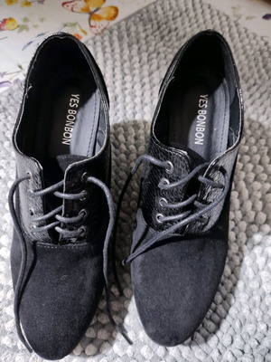 Women's shoes new, size 39, black