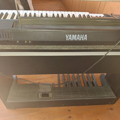 Yamaha Electone ME-35A vintage electric organ keyboard