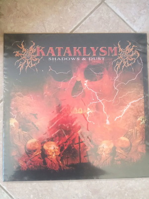 Kataklysm Shadows & Dust vinyl like new, Limited Edition 2011