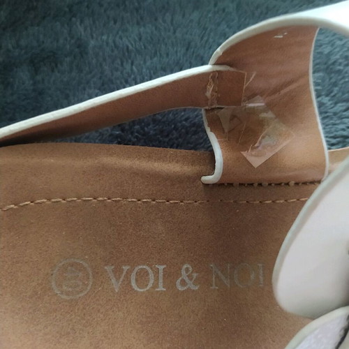 Women's sandals used, size 40, white and gray