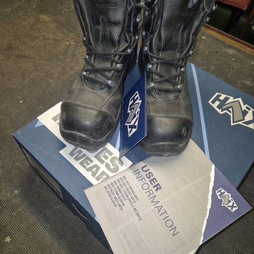 Haix Airpower XR22 safety boots size 40 like new, black