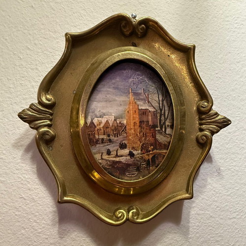 Solid brass picture frames like new, set of 5 pieces