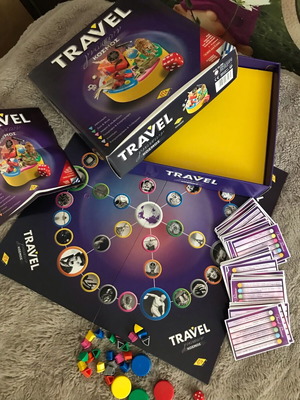 Travel Knowledge Board Game Cosmos like new for 2-4 players