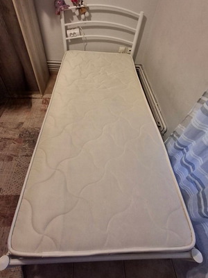 Single bed with mattress like new
