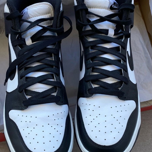 Nike Dunk High Panda 2024 like new, size 44, black and white