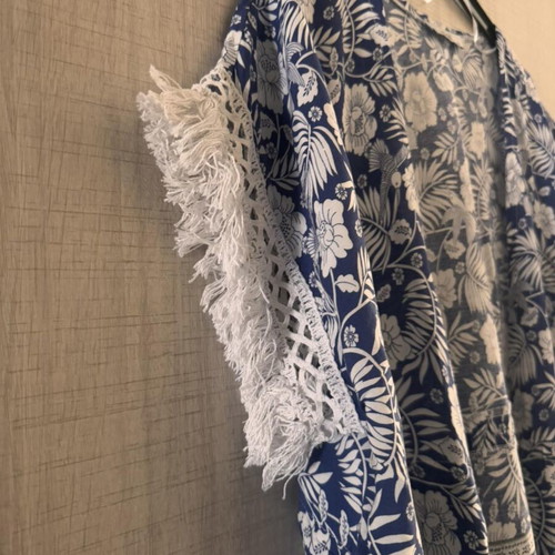 Women's summer kimono with floral pattern like new