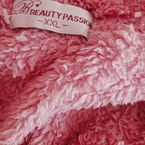 Beauty Passion pink fleece robe XXL like new, unworn