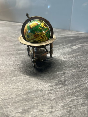 Vintage globe like new, unique for decoration