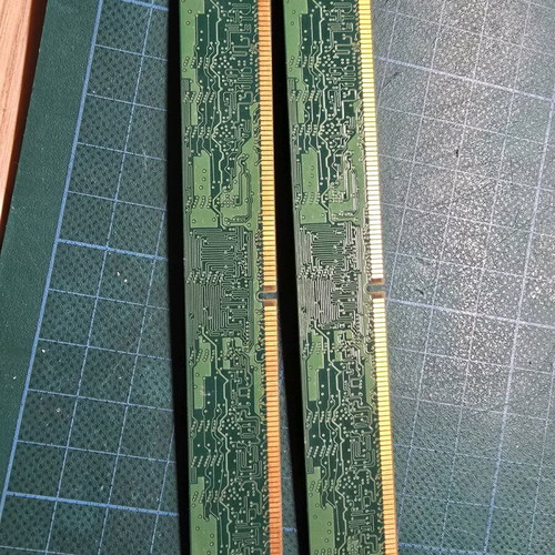 Kingston DDR2 667 2×1GB low profile memory like new