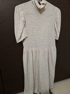 ZARA dress short-sleeve thin beige like new