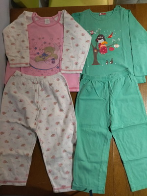 Set of girls' pajamas size 4 like new, Dpam and Kazan