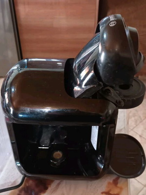 BOSH TASSIMO καφετιέρα μεταχειρισμένη, για ανταλλακτικά με θέμα στο δοχείο νερού