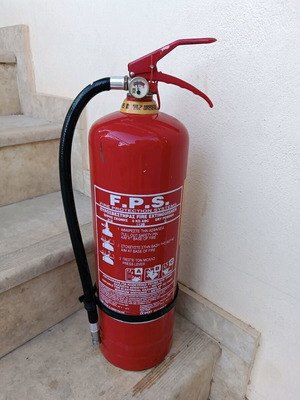 Πυροσβεστήρας μεταχειρισμένος, 6 κιλών, μισογεμάτος