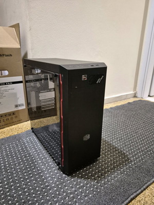 Coolermaster computer case used with USB port issues