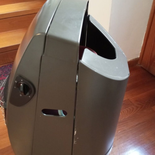 DeLonghi Gas Heater like new, safe and economical