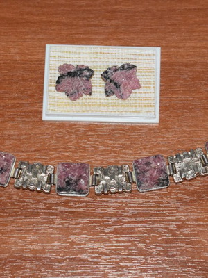 Vintage silver set with natural rhodonite used