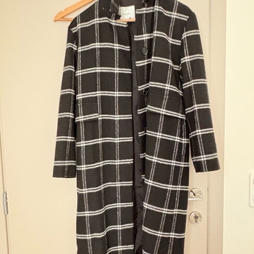 Mango women's coat XS black like new