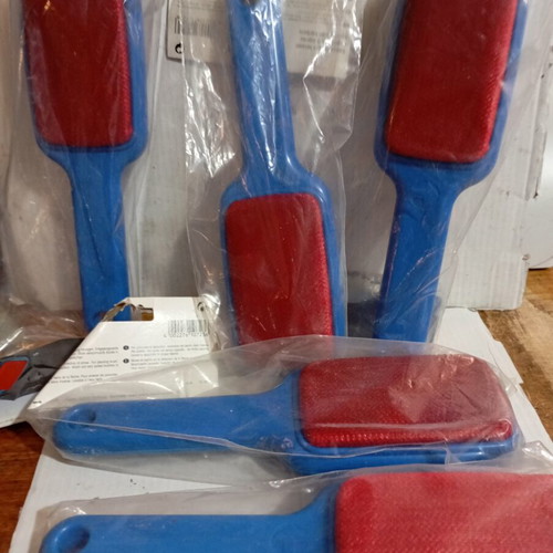 Clothes brushes pack of 5 new