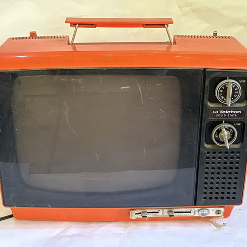Vintage decorative television used, 1980s, 38 x 23 cm
