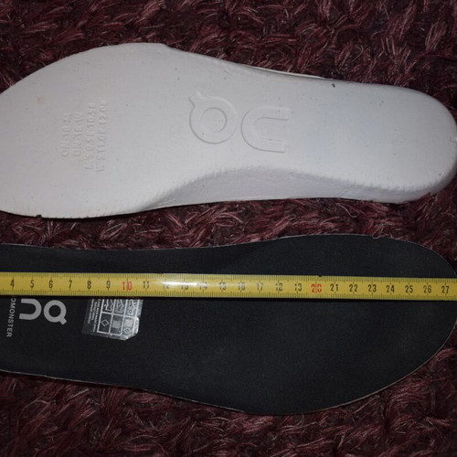 On Cloudmonster sports shoes used, size 44, blue
