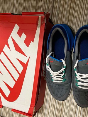 Nike Air Max 270 GO(GS) sneakers size 39 like new multicolor