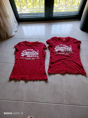 Μπλούζες Superdry σαν καινούργιες, μεγέθη M και L, κόκκινες, πακέτο 2