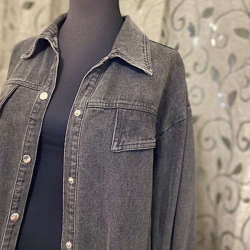 Women's jean jacket graphite black like new, size M