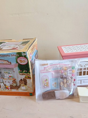 Sylvanian Family like new, sealed bag with gift stroller