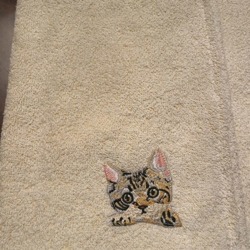 Face Towels with Embroidered Cat, Like New, Soft Yellow