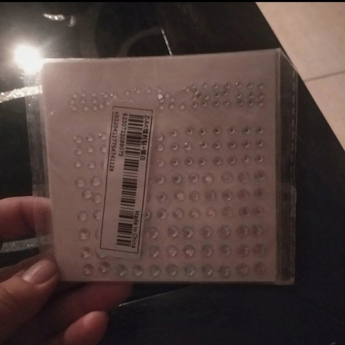 Makeup completion adhesive rhinestones new