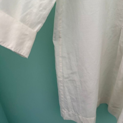 Weekend Max Mara white blouse with blue and black embroidery, like new