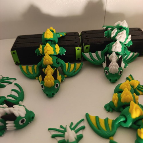 Flexi Dragon 3D Printed Keychains in 2 Colors, New