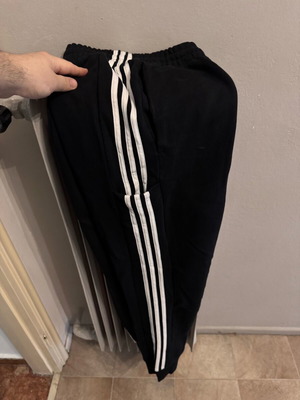 Adidas φόρμα XL regular fit με ρίγες καινούργια, μαύρο και άσπρο