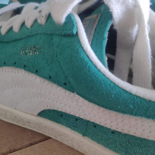 Puma Suede Vintage Sneakers like new, size 38, turquoise