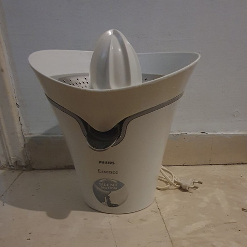 Philips Essence electric lemon squeezer like new