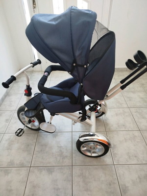 Children's tricycle like new