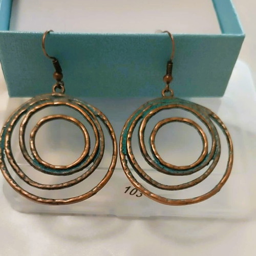 Boho style earrings and pendant set new in blue turquoise and bronze