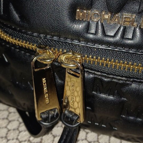 Michael Kors leather backbag used, black