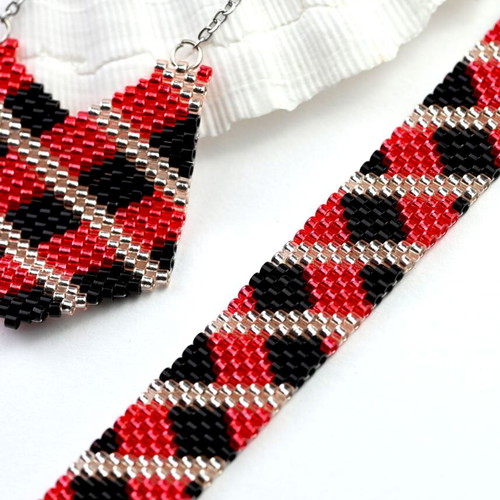 Bracelet and necklace set custom made in black and red