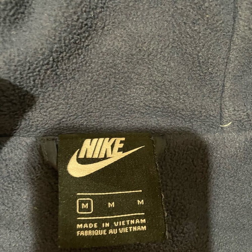 Nike puffer like new, blue with suede lining, size M