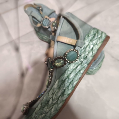 Alma en Pena platform sandals size 39 new, green