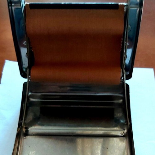 Rizla metal tobacco case like new 9x8.2 cm