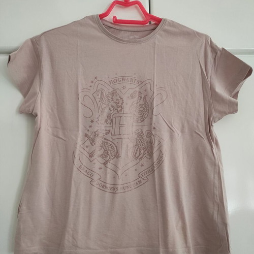 Harry Potter T-shirt beige, like new, size 12-14