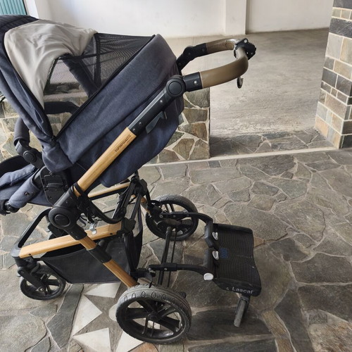 Foppapedretti stroller with reversible seat, port-bebe and car seat 0-13kg used