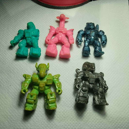 Teratomachoi figures pack of 5 used, 1980-1984 collectible