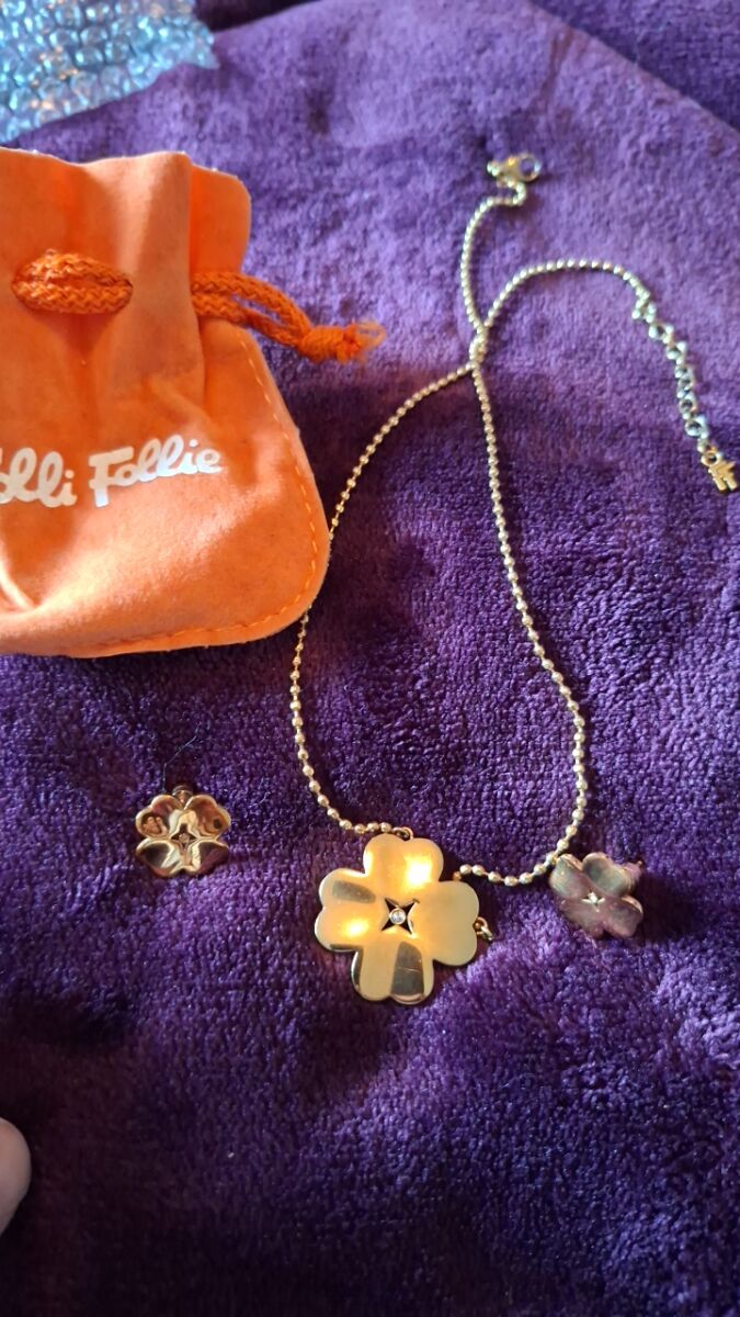 Folli Follie jewelry set earrings and… - € 70,00 - Vendora.cy