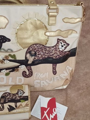 Braccialini bag used with wallet, collectible
