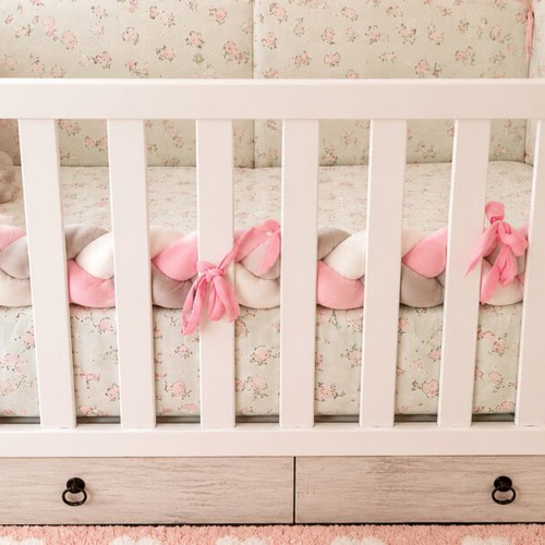 Baby crib with anatomical mattress like new