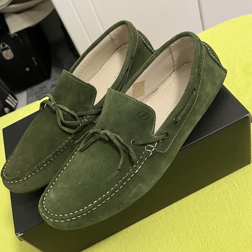 Green suede loafers size 42, new
