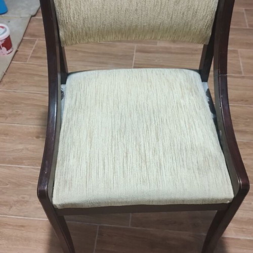 Round dining table with chairs